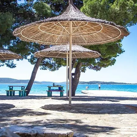 אתר קמפינג Victoria Mobilehome Imperial 3*